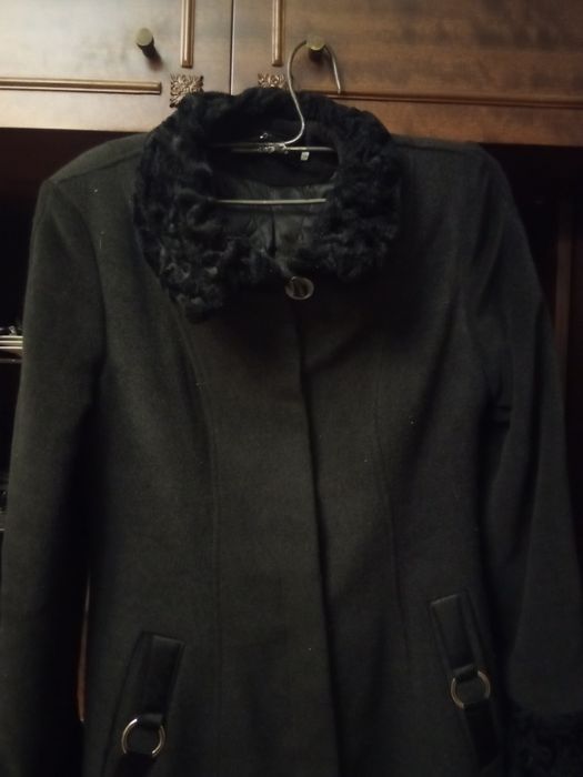 Пальто женское осеннее.