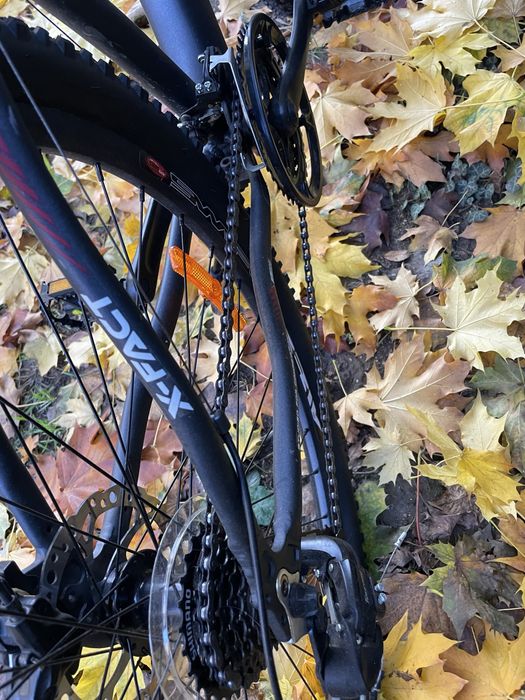 Vand bicicleta ca noua