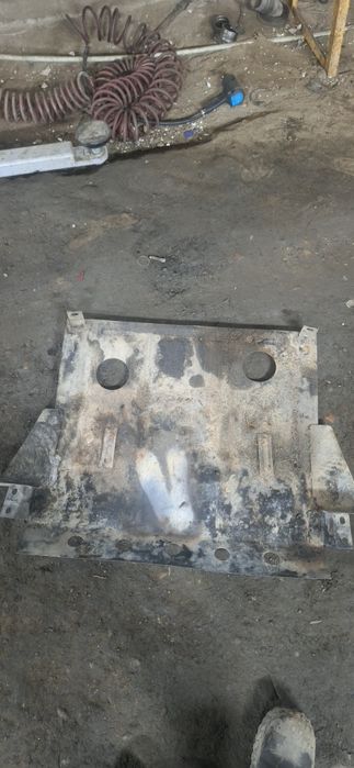 Продам защиту приора