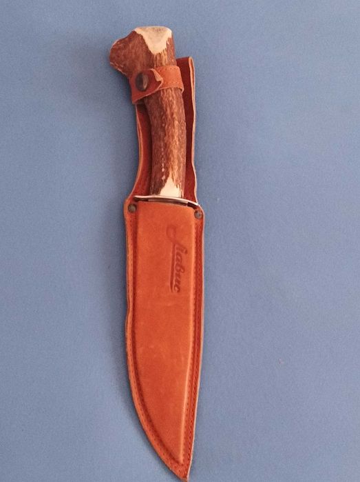 Cutit profesional de vanatoare