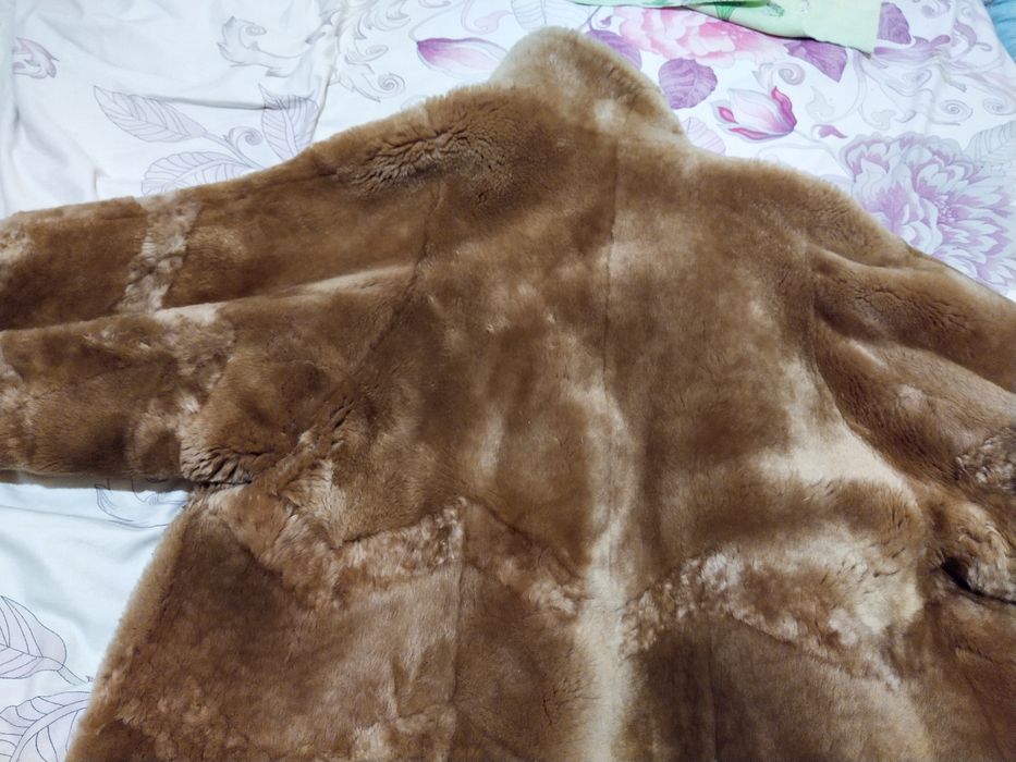 Шуба натуральная цигейка