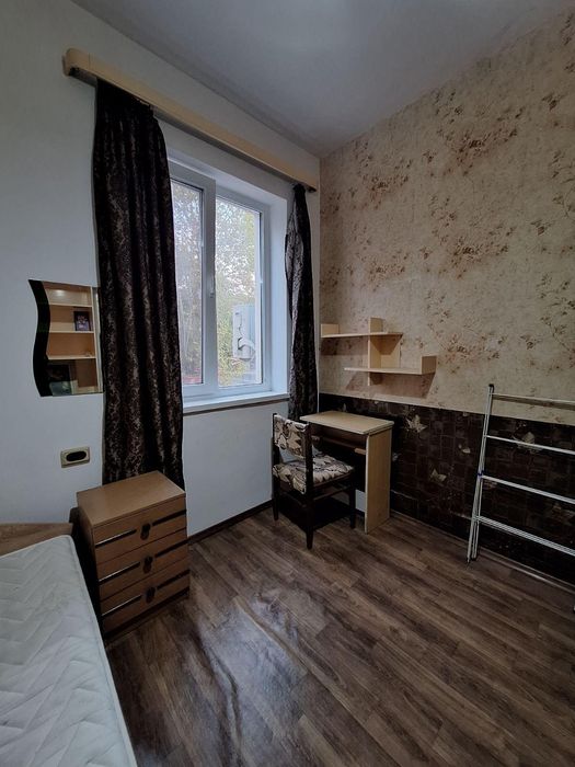 Дава се под наем Тристаен апартамент в Пловдив, Център - 107 кв.м за 433.5 € - Снимка #3