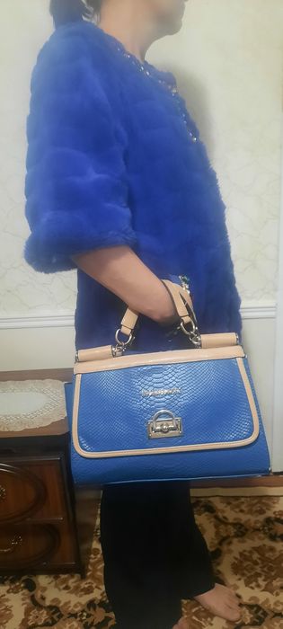 Shuba sotiladi arzon