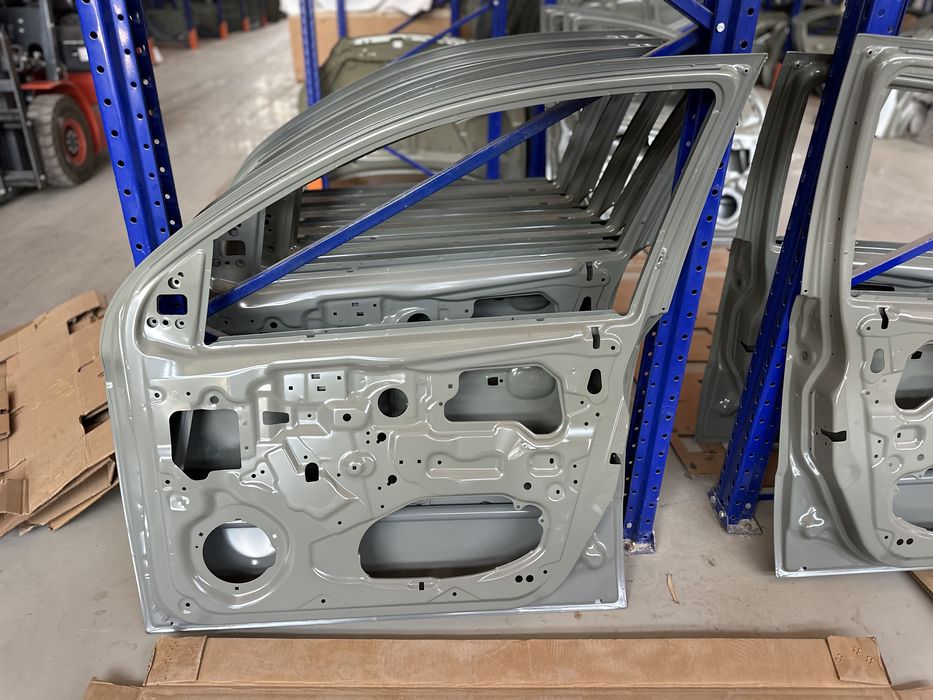 NEXIA 3 OLDI va Orqa eshiklari bor GM ORGINAL