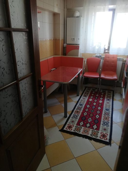 Apartament etaj intermediar 2 camere Mazepa