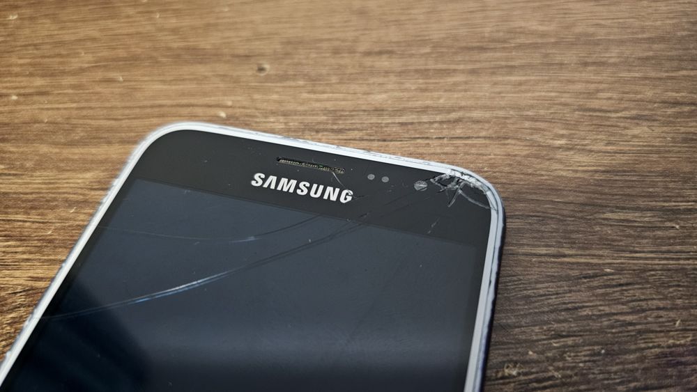 Samsung J3 2016 functional