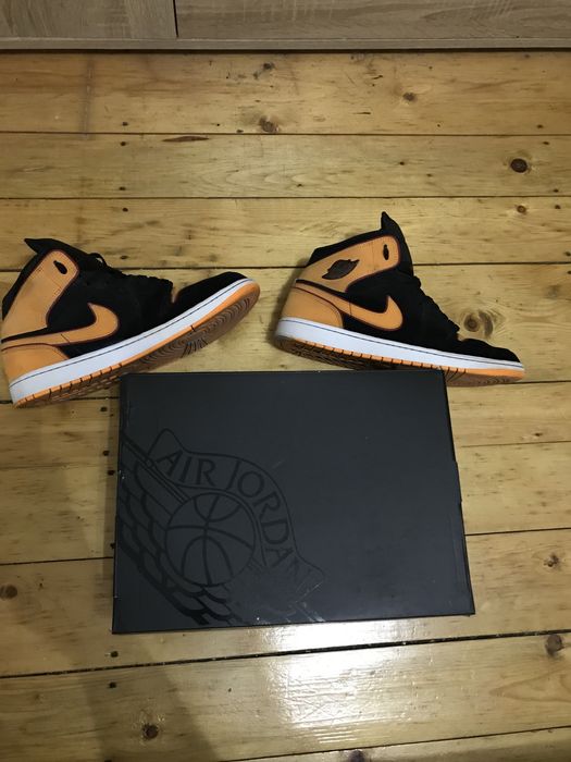 Vand Jordan 1 Mid