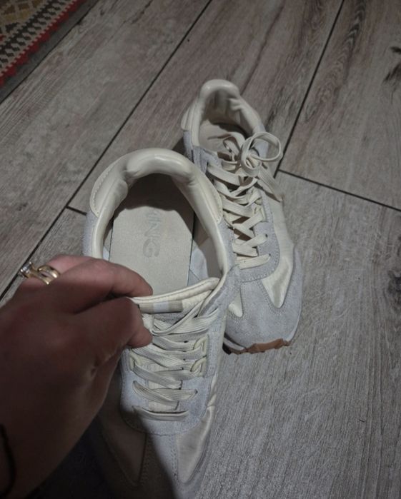 Adidași Mango 39 piele