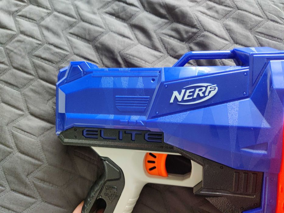 Блатер Nerf N-STRIKE ELITE Surgefire
