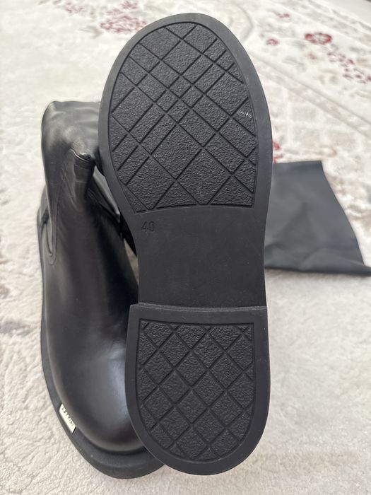 Продается обувь осений