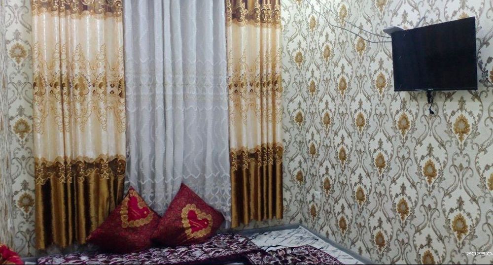 Срочно продается 1-комнатная квартира на Мирзо-Улугбекском районе