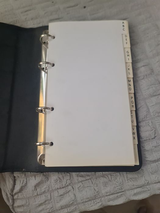 Кейс за 108 броя визитни картички