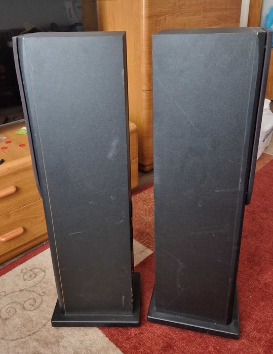 Boxe coloane ELAC FS 57 stare foarte buna