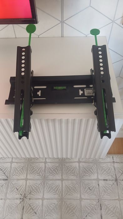 Кранштеин для телевизора