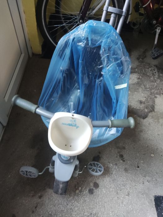 Tricicleta multifunctionala DHS Enjoy Plus DHS Enjoy