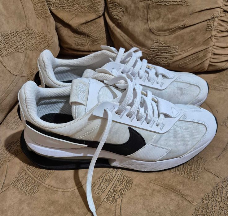 Маратонки Nike, в добро състояние