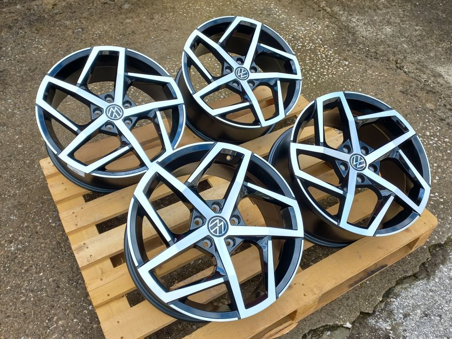 17"5x112 Gti GTD Vag Audi Vw Seat Škoda 7.5j et40  Чисто Нови