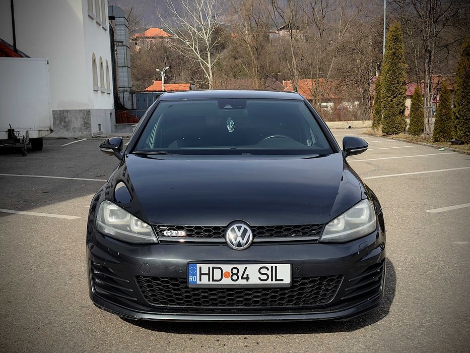 Volkswagen Golf VII GTD