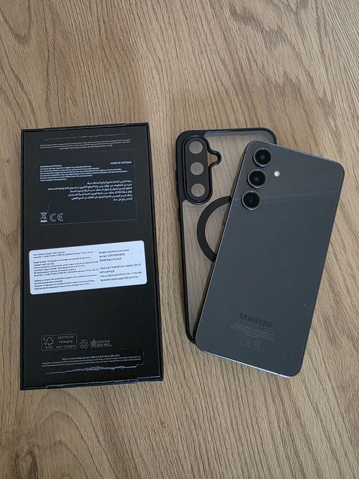 Samsung S24 FE 256 gb, in stare impecabila