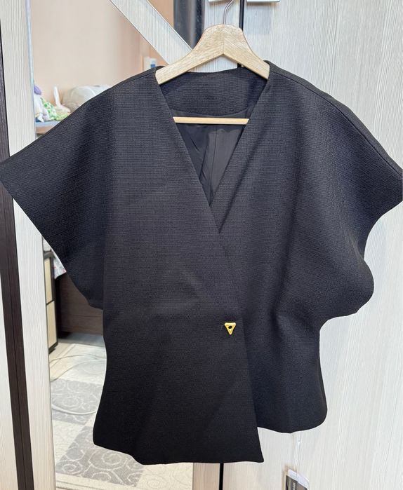 Продам женскую одежду