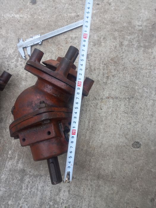 reductor unghiular 135 grade raport 1 la 1