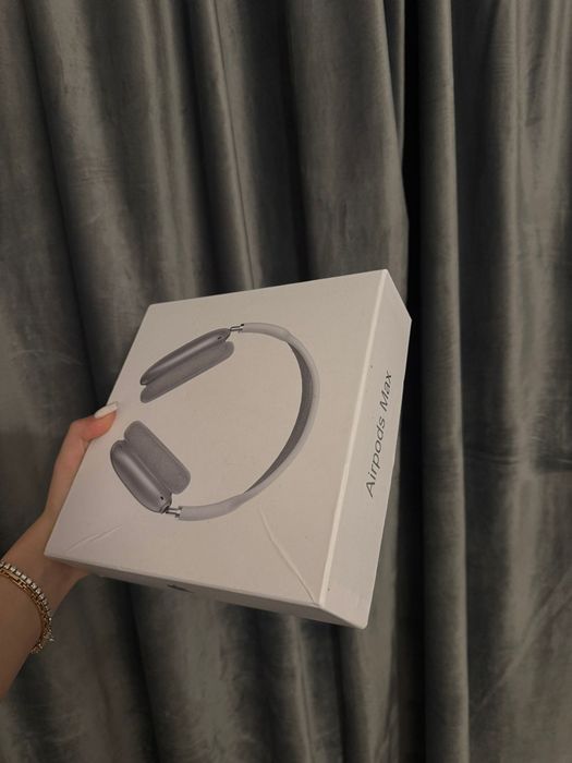 Căști overear Apple