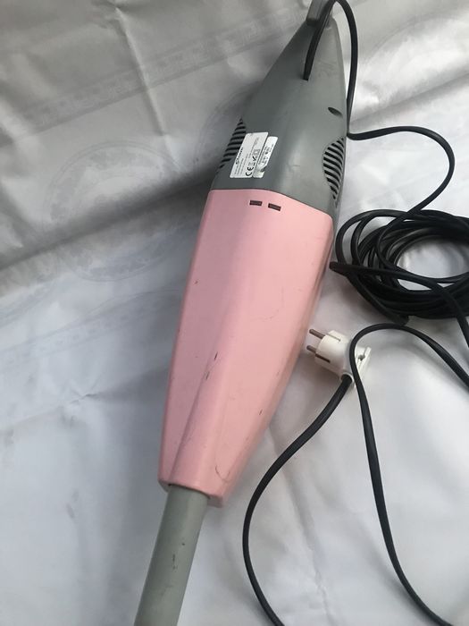 Продается пылесос для авто.