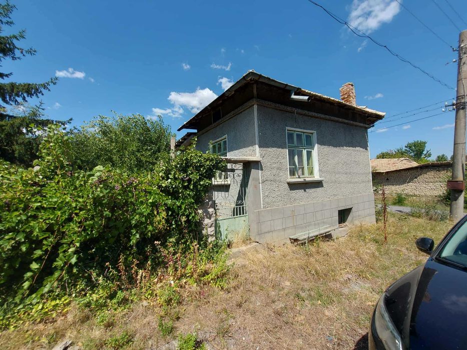 Продава се Къща в с. Буховци, Област Търговище - 80 кв.м за 351 €/кв.м - Снимка #1