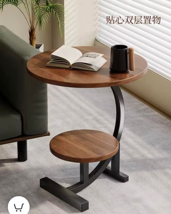 Холна помощна маса на две нива.