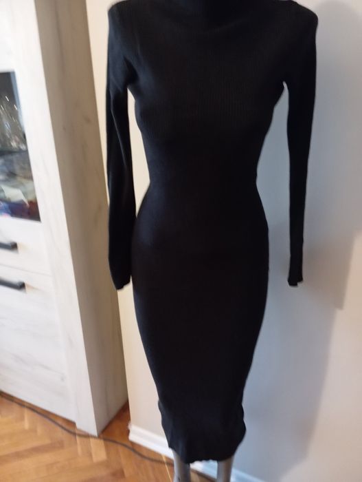 Бяло сако и рокля трико