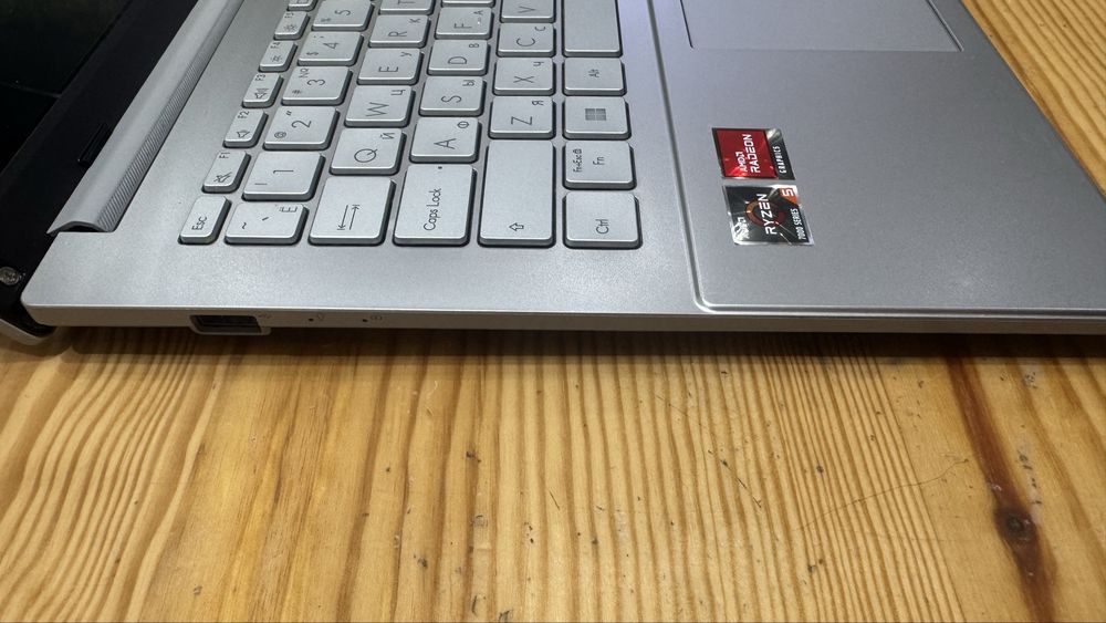 Ноутбук Asus Vivobook
