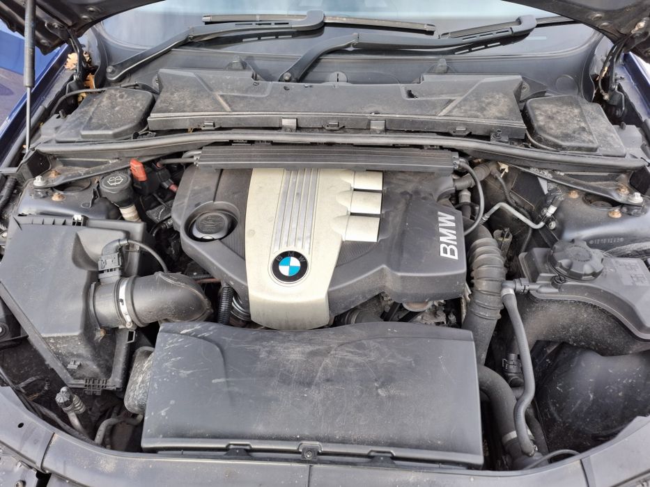 BMW E91 320д 177кс на части
