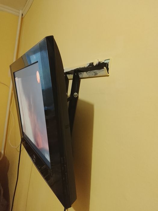 Продам телевизор Самсунг