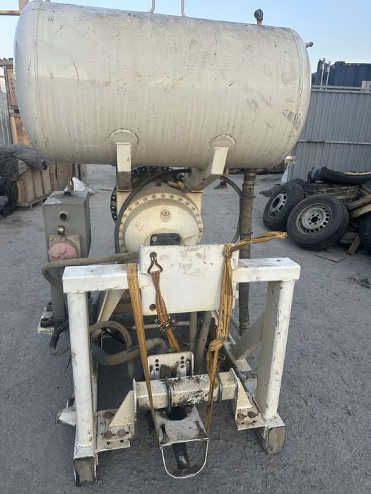 Миксер редуктор насос гидромотор комплект