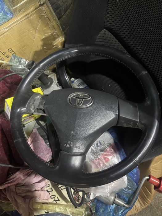 На запчасти  камри 30-35.