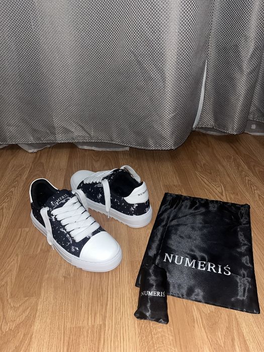 Numeriś Atelier Acrilic