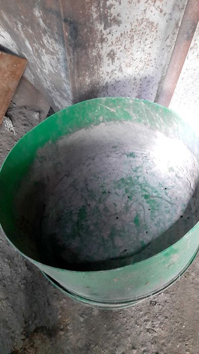 Продам горшок для цветов