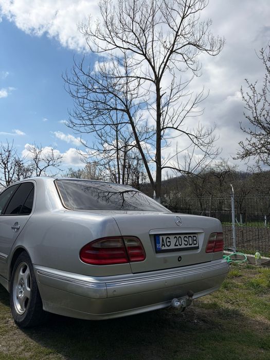 MERCEDES-BENZ E-Class 2000 — imagine 2