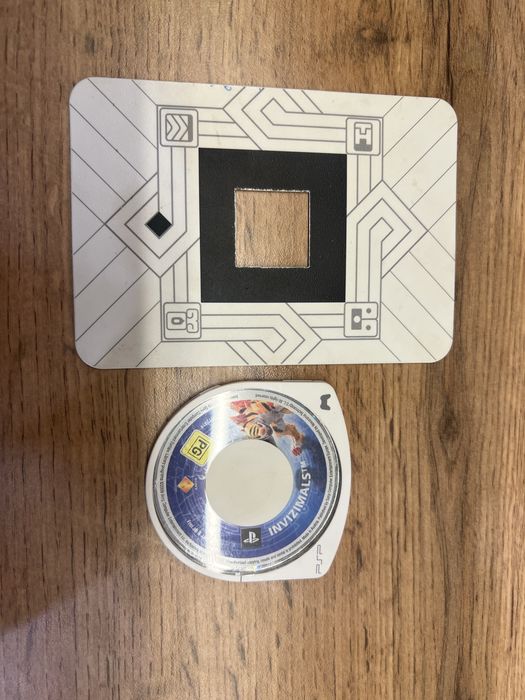 Продам PSP 3000 с дисками