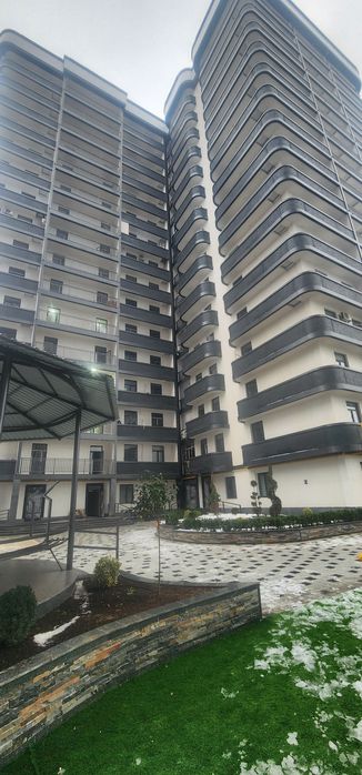 Юнусобод 16кв ЖК Туркистон 2комнатная 54квм +8квм  балкон кадастр ест