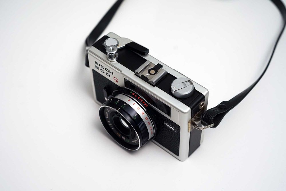 Aparat foto pe film Ricoh 500 G - 35mm (Impecabil / Funcțio