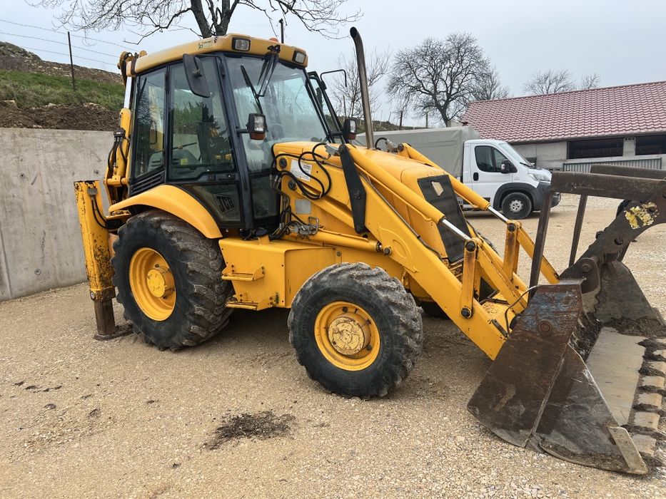 Buldoexcavator JCB 3cx