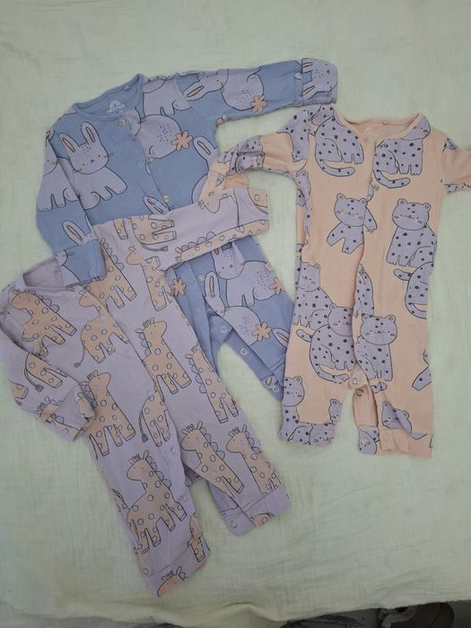 Комбинезон и песочник Next