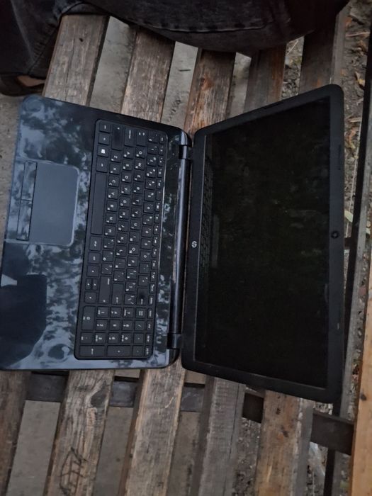Ноутбук не рабочии Hp срочно