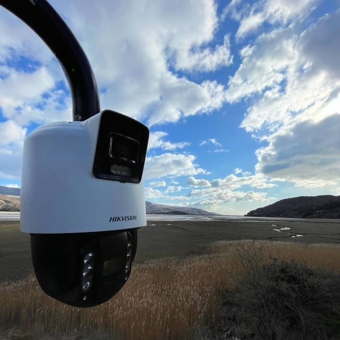 Камеры наблюдения Hikvision, домафоны замки