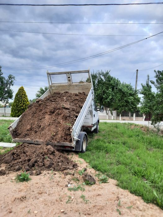 Închiriez miniexcavator+Camionetă 6,5 tone