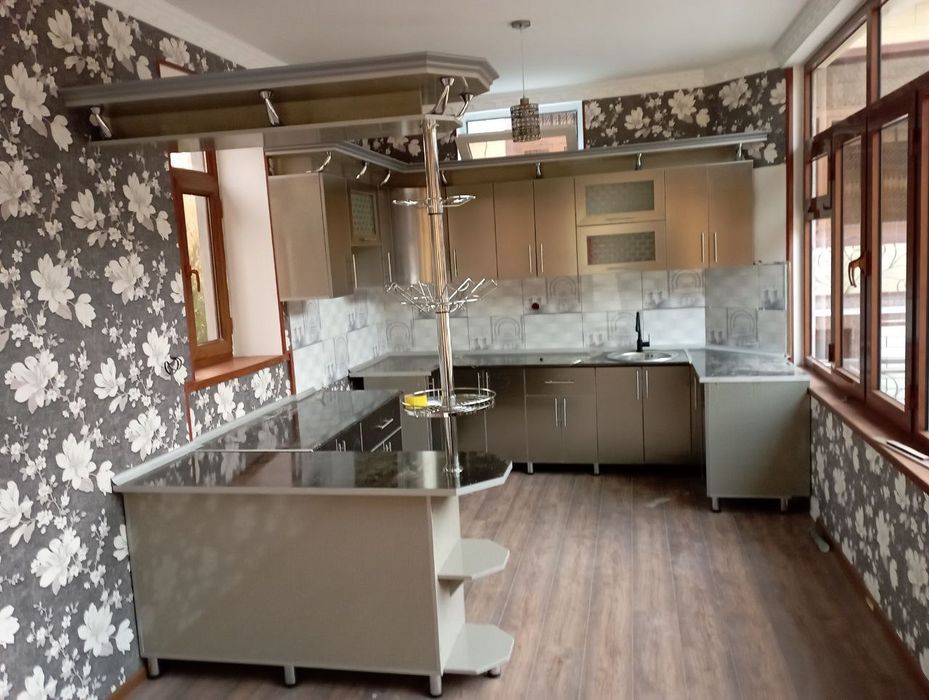 kuxinni,oshxona mebellar,va barcha turdagi mebellarni zakaz qiling