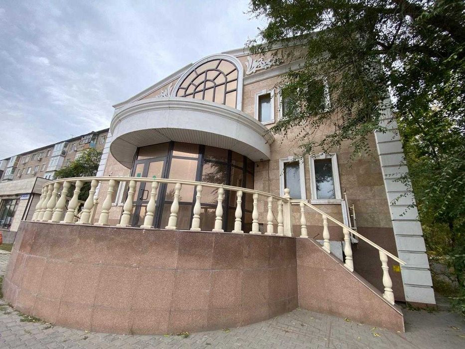 Сдается отдельно стоящее коммерческое здание