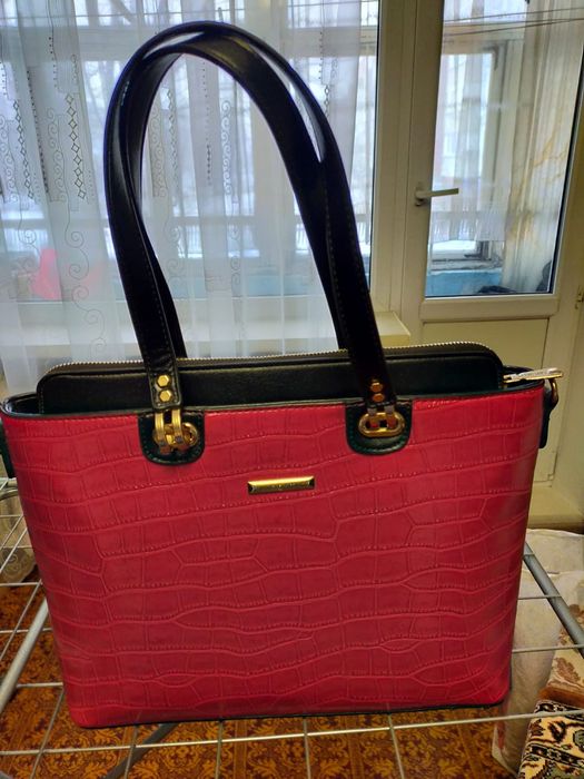 Продам сумку женскую