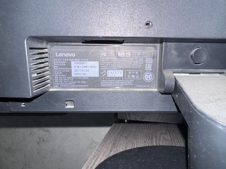 Монитор 22 дюйм.